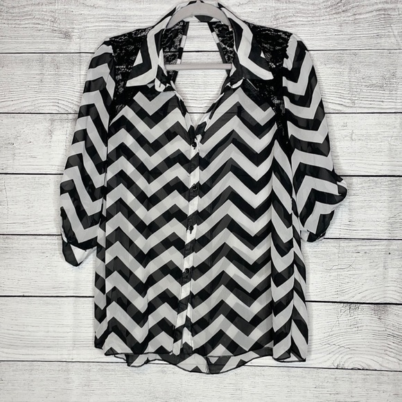 Bongo Black & White Chevron Stripe Sheer Button Down Blouse with Lace Insets - Picture 1 of 4